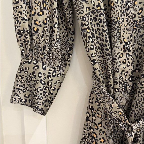 Christy Lynn Leopard Black Print Long Sleeve Short Wrap Dress w/ Waste Tie - Picture 3 of 8